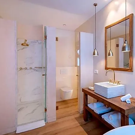 Palau Macelli & מלון 4*